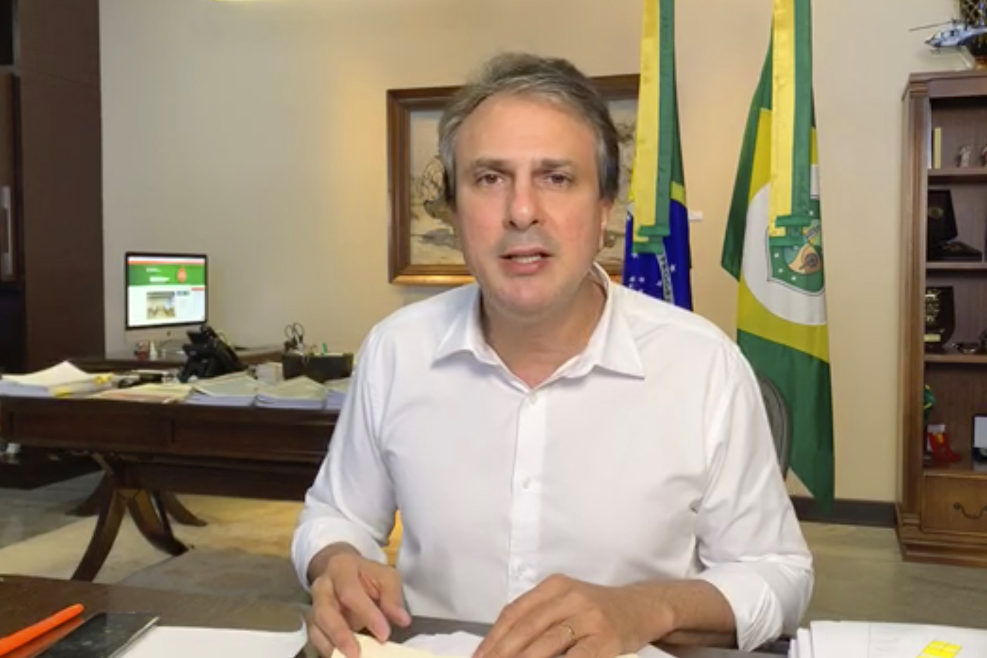 Governo do Ceará reforça distribuição de EPIs aos municípios e intensifica fiscalização no aeroporto