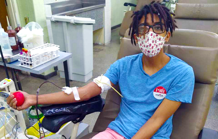 Com mais de 90 mil doações de sangue, Ceará divide estoque com outros estados na pandemia