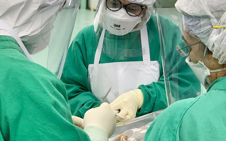 Serviço de Verificação de Óbitos realiza autópsia minimamente invasiva, técnica inédita no Ceará