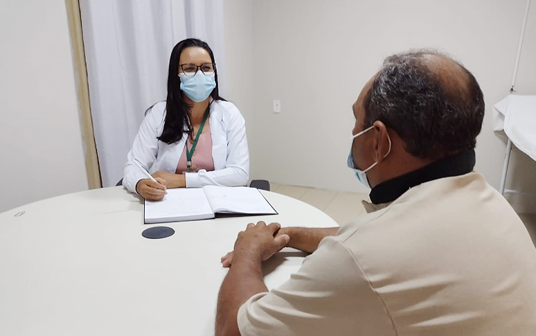 Hospitais estaduais acompanham saúde mental de profissionais durante pandemia
