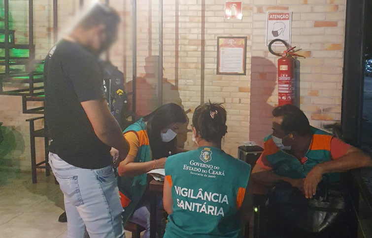 Vigilância Sanitária fiscaliza 82 estabelecimentos no último fim de semana