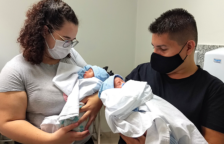 Método Canguru: mães e bebês são acompanhados mesmo após alta no HRN