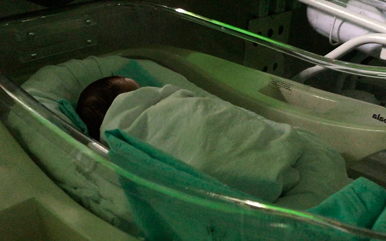 Hora do soninho favorece o desenvolvimento e a recuperação de bebês na UTI neonatal do HGCC