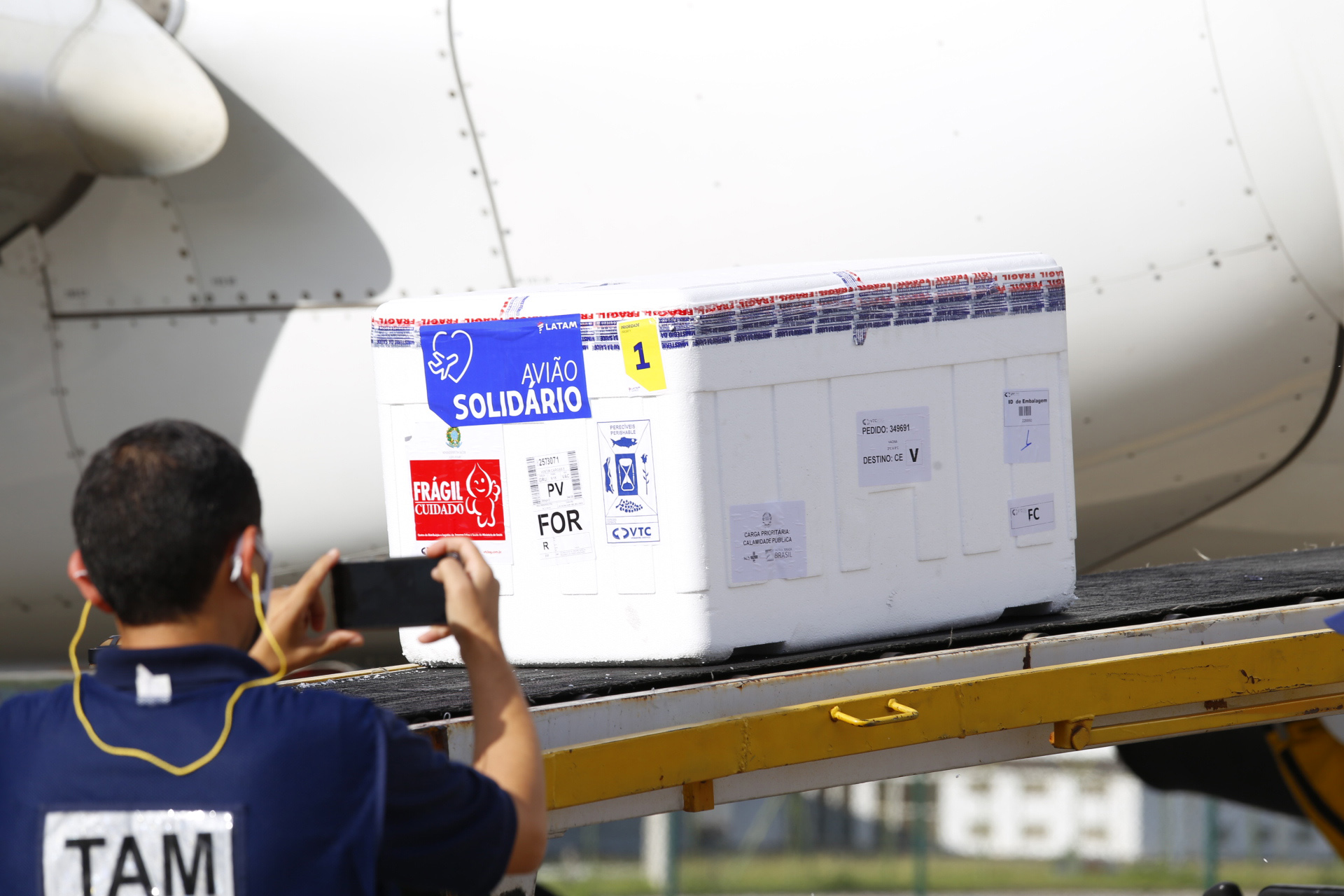 Novo lote chega no mesmo dia em que Ceará ultrapassa 2 milhões de doses aplicadas