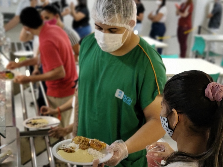 Alimentação saudável auxilia na recuperação de pacientes no HRN
