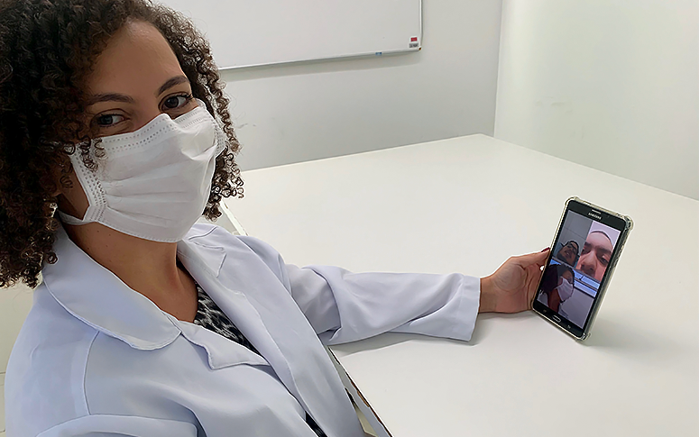 Roda de conversa online ajuda pacientes domiciliares a ampliarem interação social