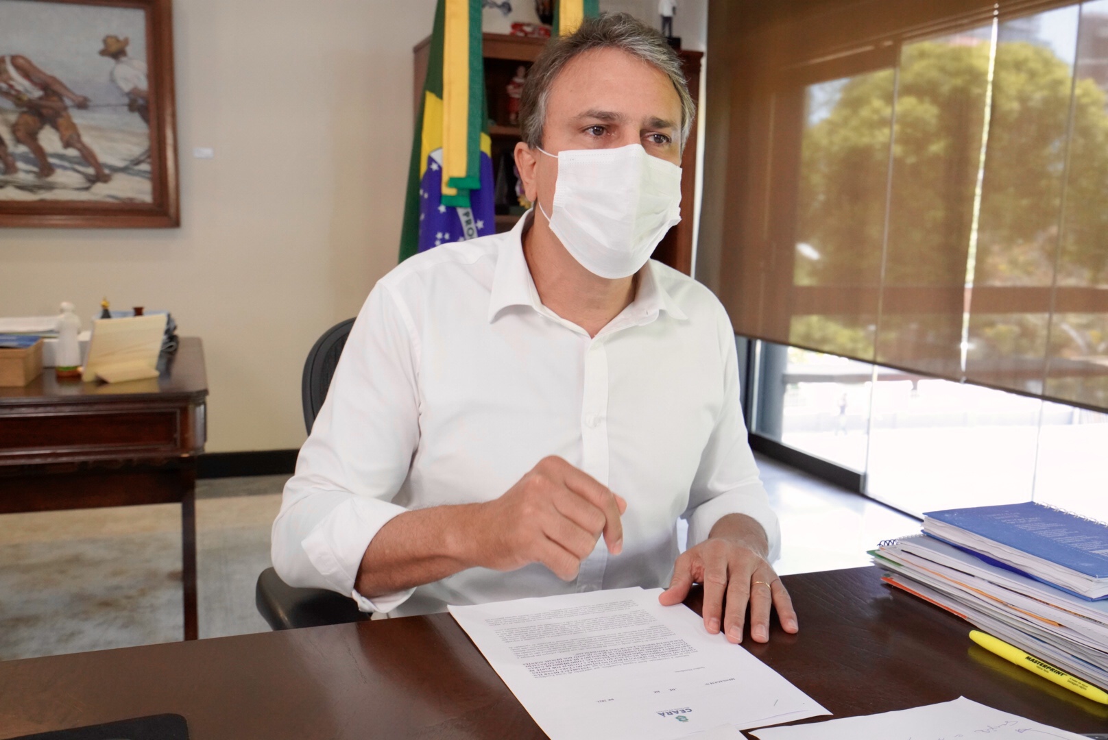 Projeto de lei prevê sanções administrativas para servidor público cearense que recusar vacina contra Covid-19