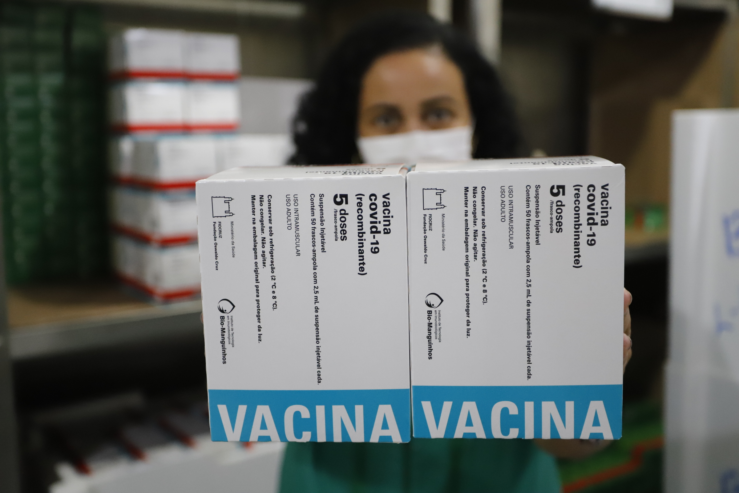 Ceará recebe 117 mil doses para complemento de esquema vacinal contra a Covid