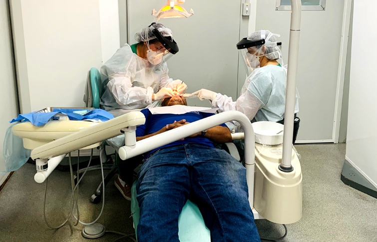 Três UPAs em Fortaleza oferecem serviços odontológicos de urgência e emergência
