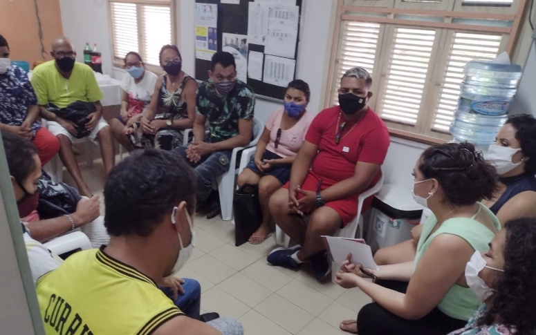 Pacientes com esquizofrenia relatam satisfação com tratamento durante comemoração de Natal