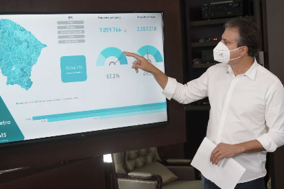 Uso de máscara será flexibilizado para espaços abertos, decide Comitê