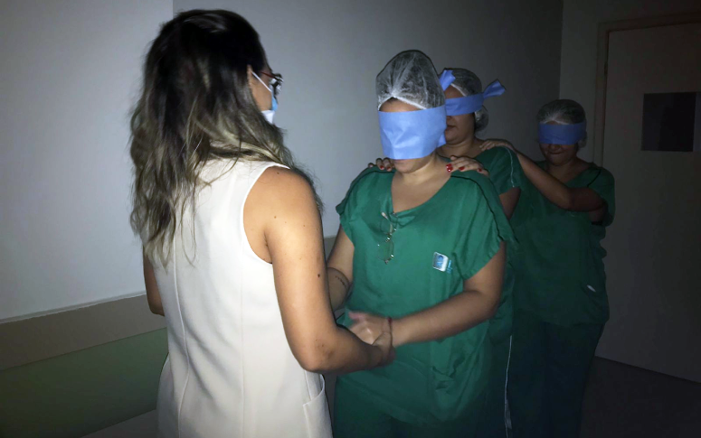 Oficina reforça os valores e a empatia de profissionais do Eixo Covid no HRSC