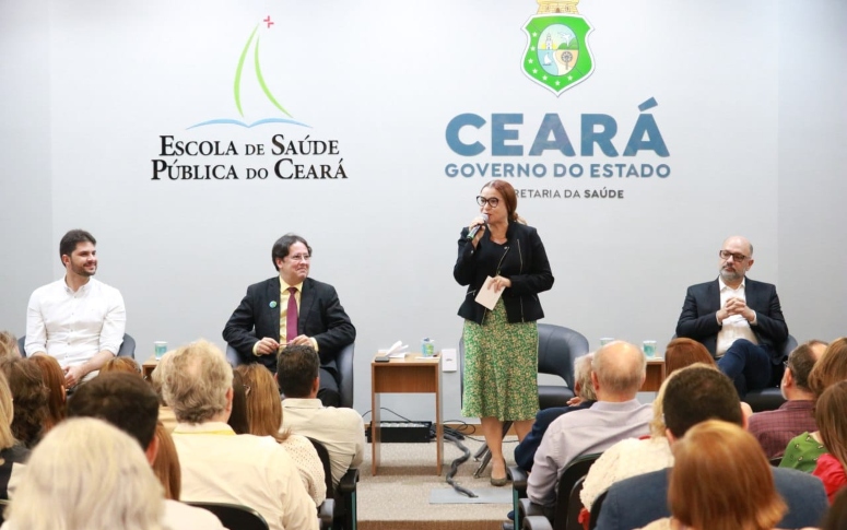 Reafirmando compromisso com equidade de gênero e educação em Saúde, Luciano Pamplona toma posse como superintendente da ESP/CE