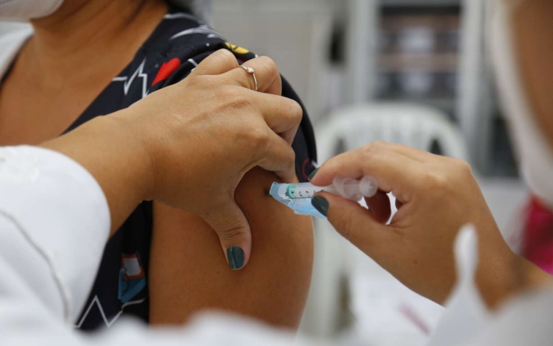 Covid-19 e gripe: 15 de abril é o “Dia D” de vacinação no Ceará