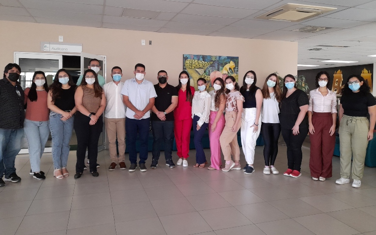 Programa de Residência do HRN forma três especialistas e acolhe 13 novos médicos
