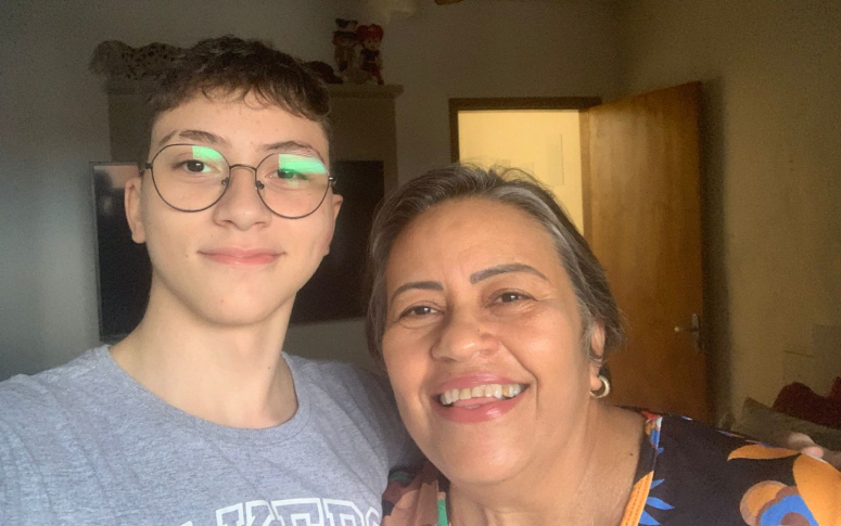 Internação em UTI e diagnóstico de autismo: colaboradoras recordam momentos de superação que enfrentaram com a maternidade