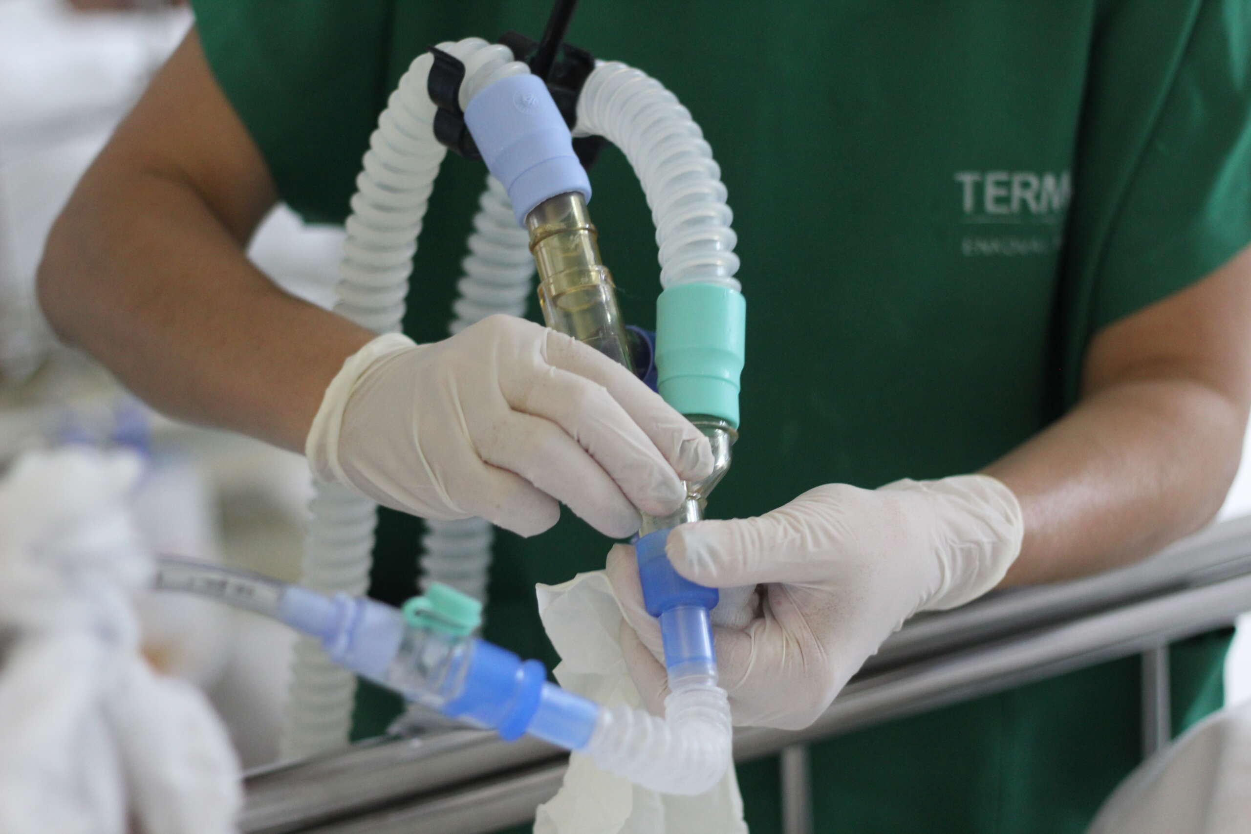 Projeto Saúde em Nossas Mãos ajuda a reduzir casos de infecções nas UTIs do HRC