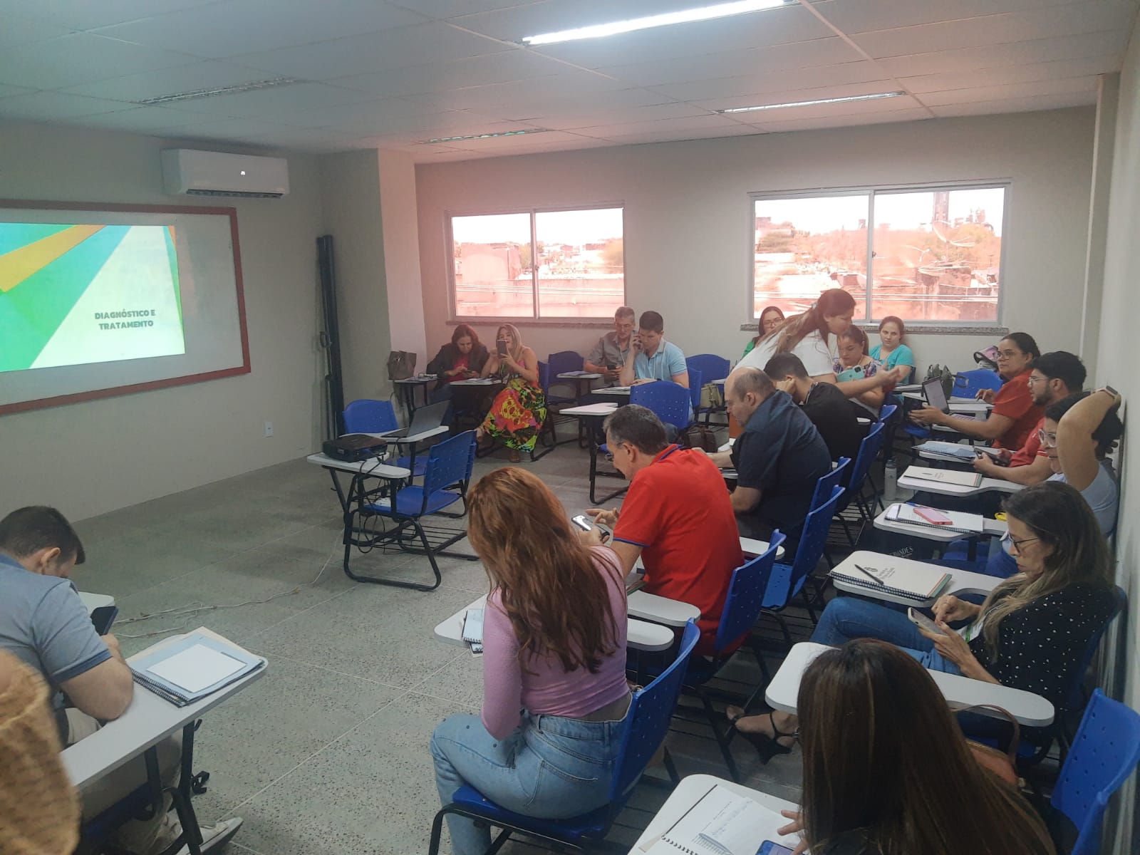 Vigilância da Tuberculose: ESP/CE capacita profissionais de saúde em Sobral