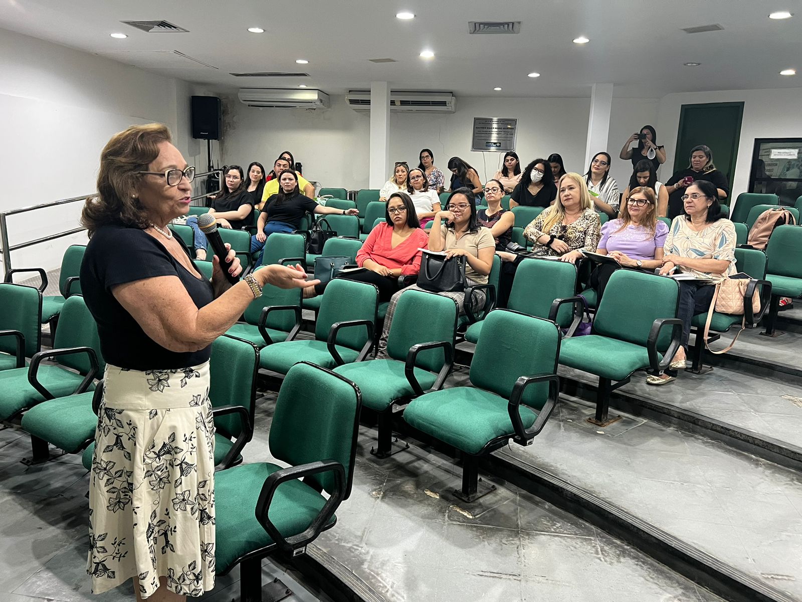 ESP/CE lança turma-piloto de curso básico de Assistência à Pessoa com Deficiência na Atenção Primária à Saúde (APS)