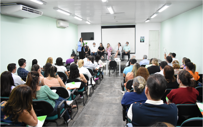 HGCC compartilha experiências e homenageia profissionais em Jornada Científica