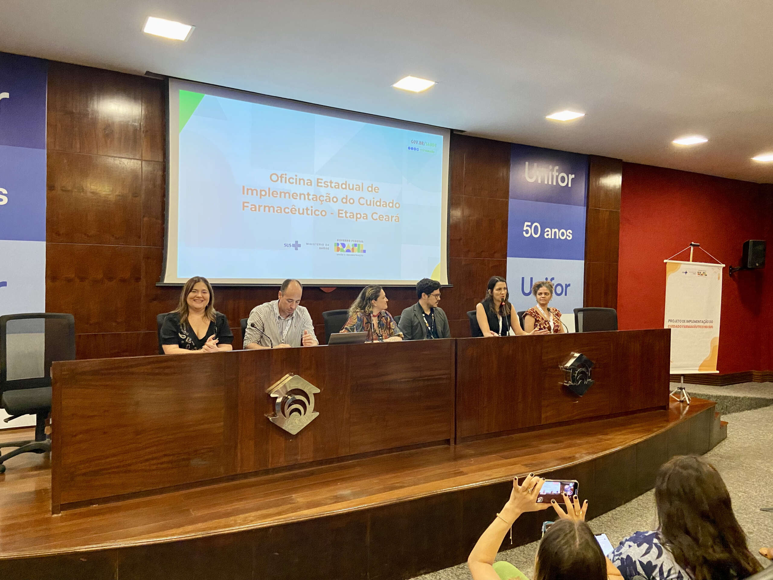 Saúde Ceará e Ministério da Saúde realizam oficina de implementação do cuidado farmacêutico