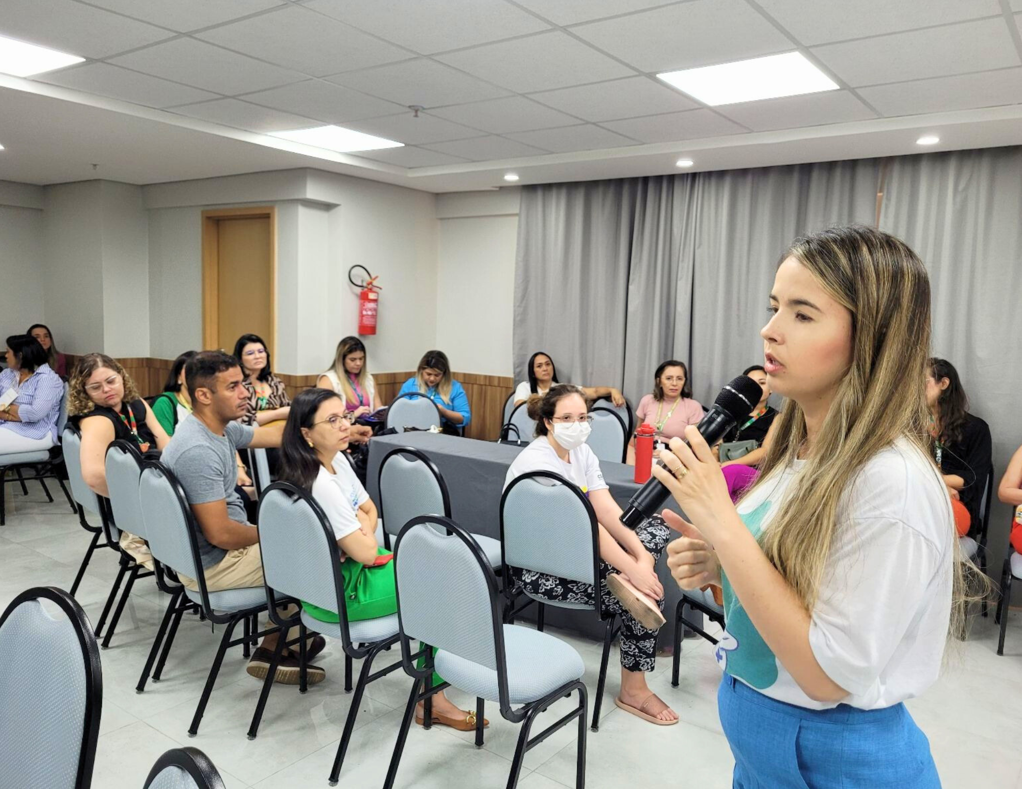 Fórum reúne profissionais para discutir armazenamento e logística de imunizantes e estratégias de vacinação