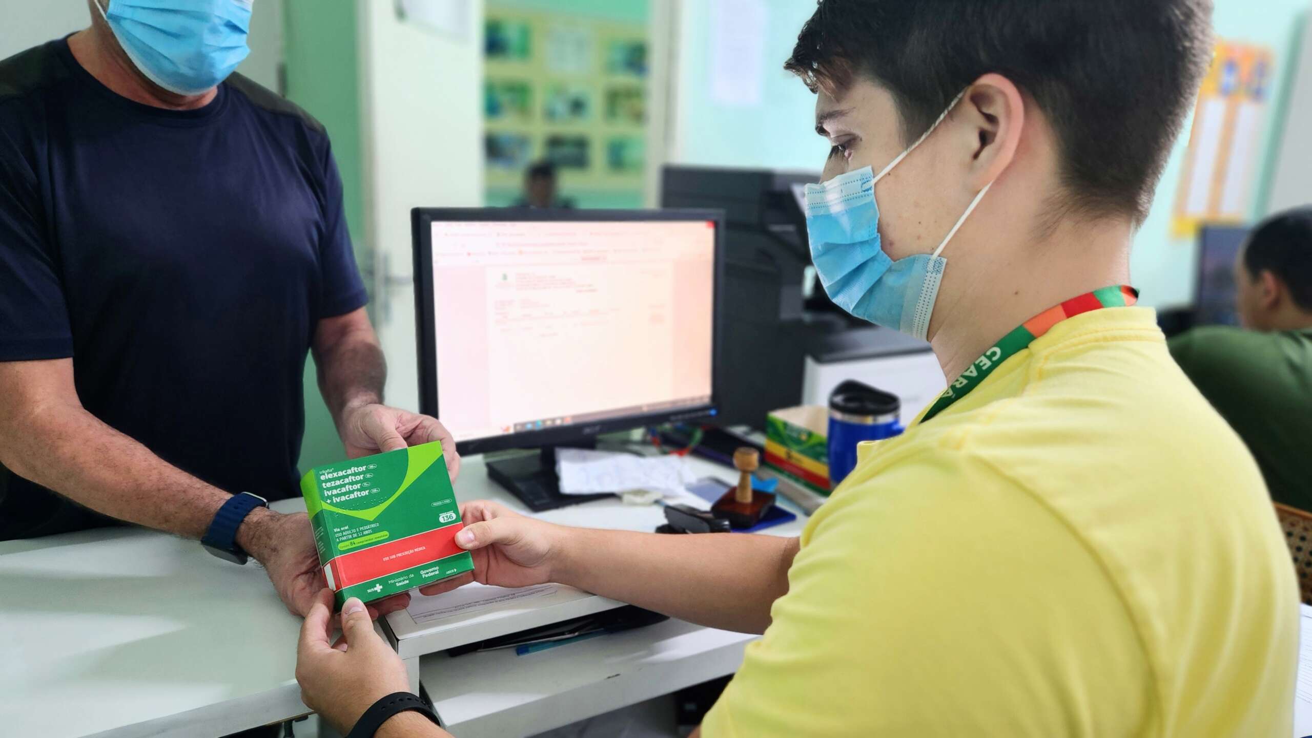 Fibrose cística: Ceará é o primeiro do Brasil a entregar a pacientes medicamento incorporado pelo SUS