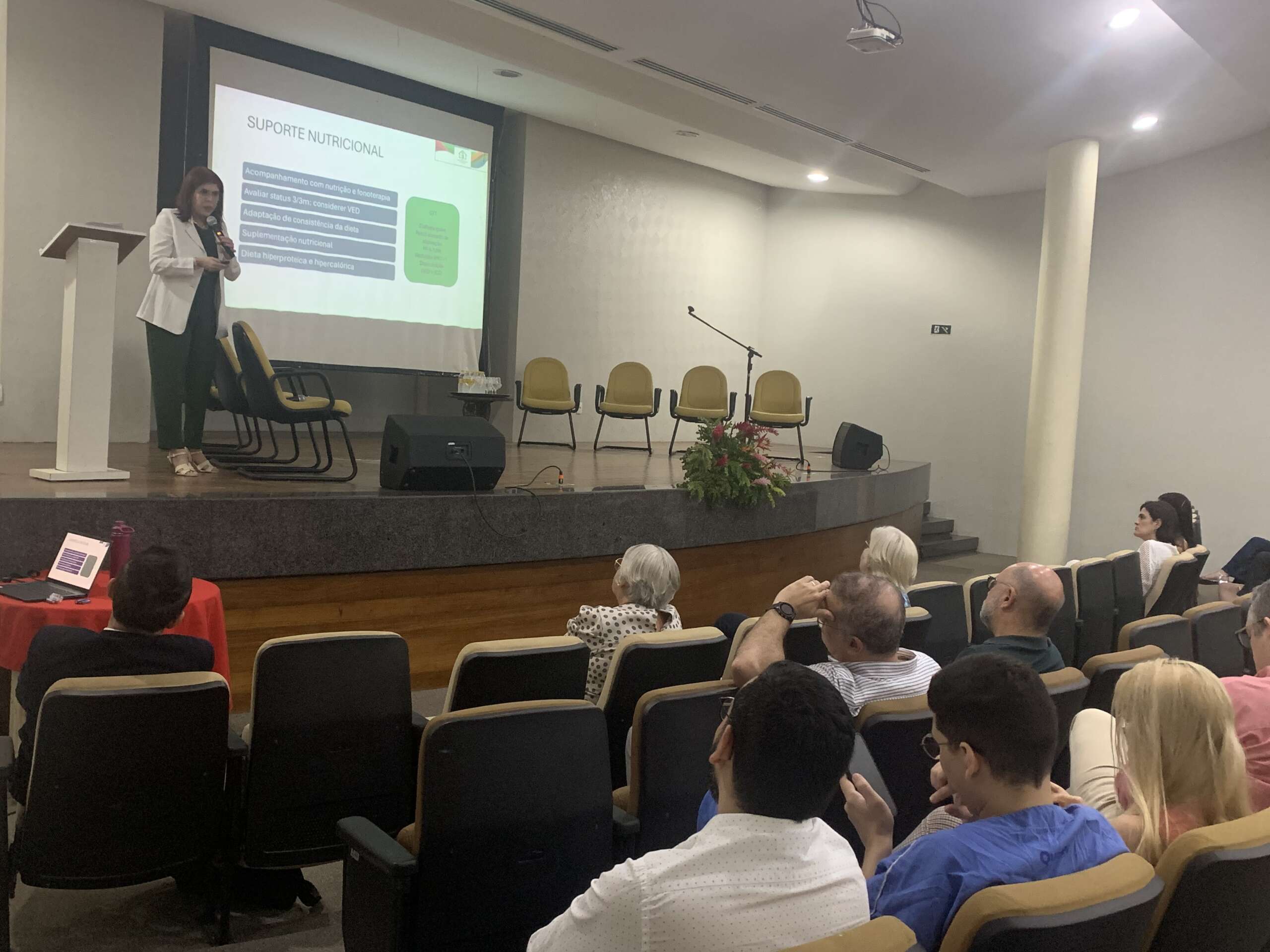 Casa de Cuidados do Ceará realiza Encontro Multidisciplinar de Doenças Neuromusculares