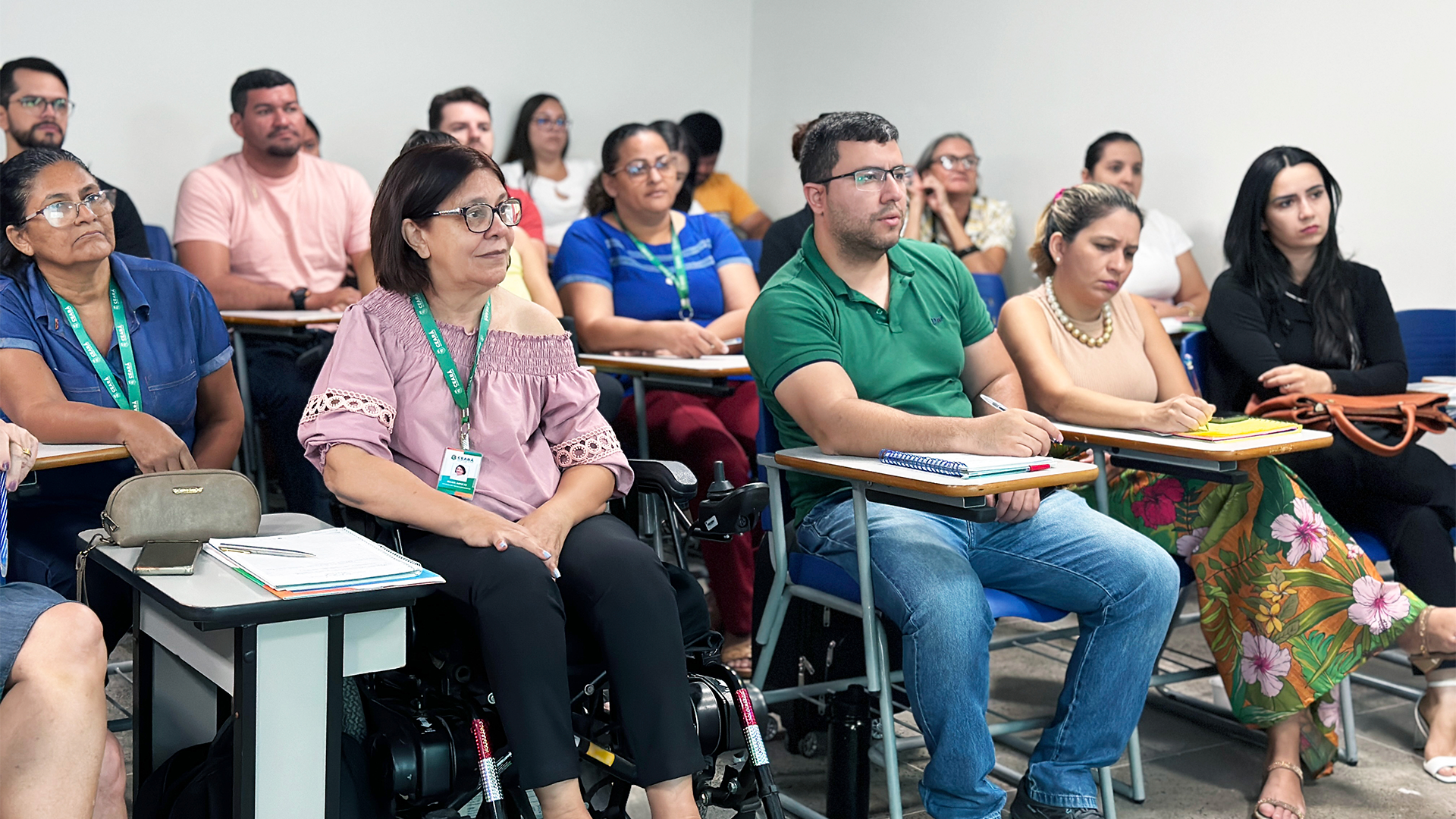 Profissionais da Atenção Primária recebem capacitação da ESP/CE para potencializar assistência a pessoas com deficiência