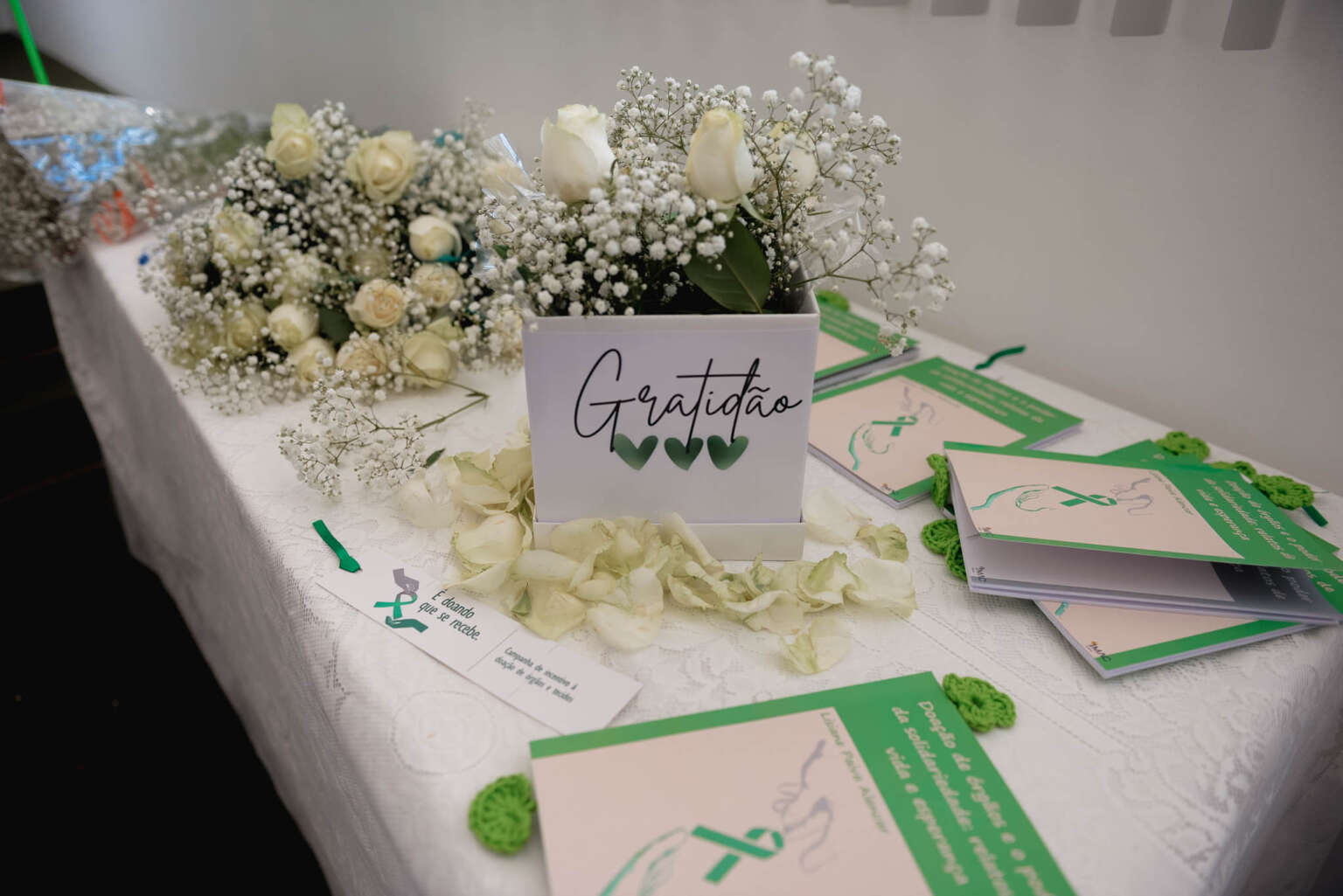 Pefoce homenageia famílias de doadores de córneas no Ceará; instituição tem parceria com a Sesa para captação do tecido