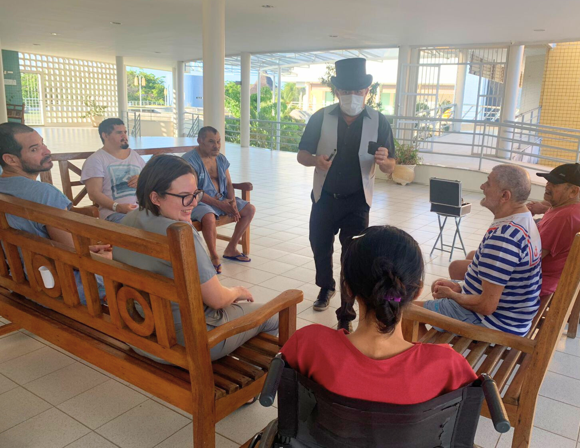 Humanização: atividades culturais marcam a semana de pacientes da Casa de Cuidados do Ceará