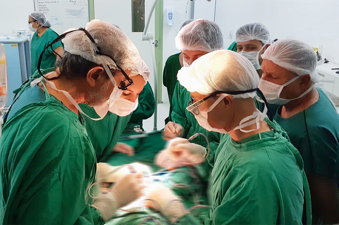 Extrofia de bexiga: Hias realiza procedimento de alta complexidade para tratamento de condição rara