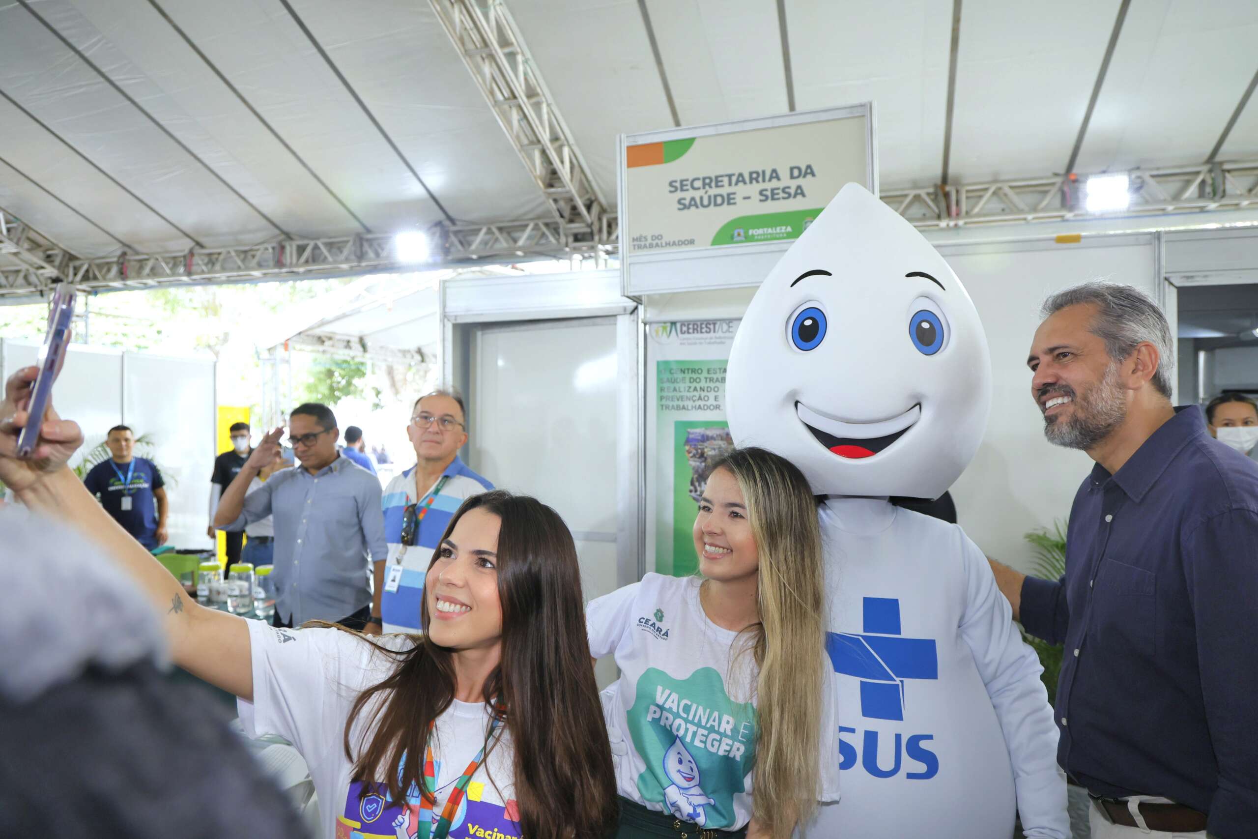 Sesa participa de programação em homenagem aos trabalhadores na Praça José de Alencar