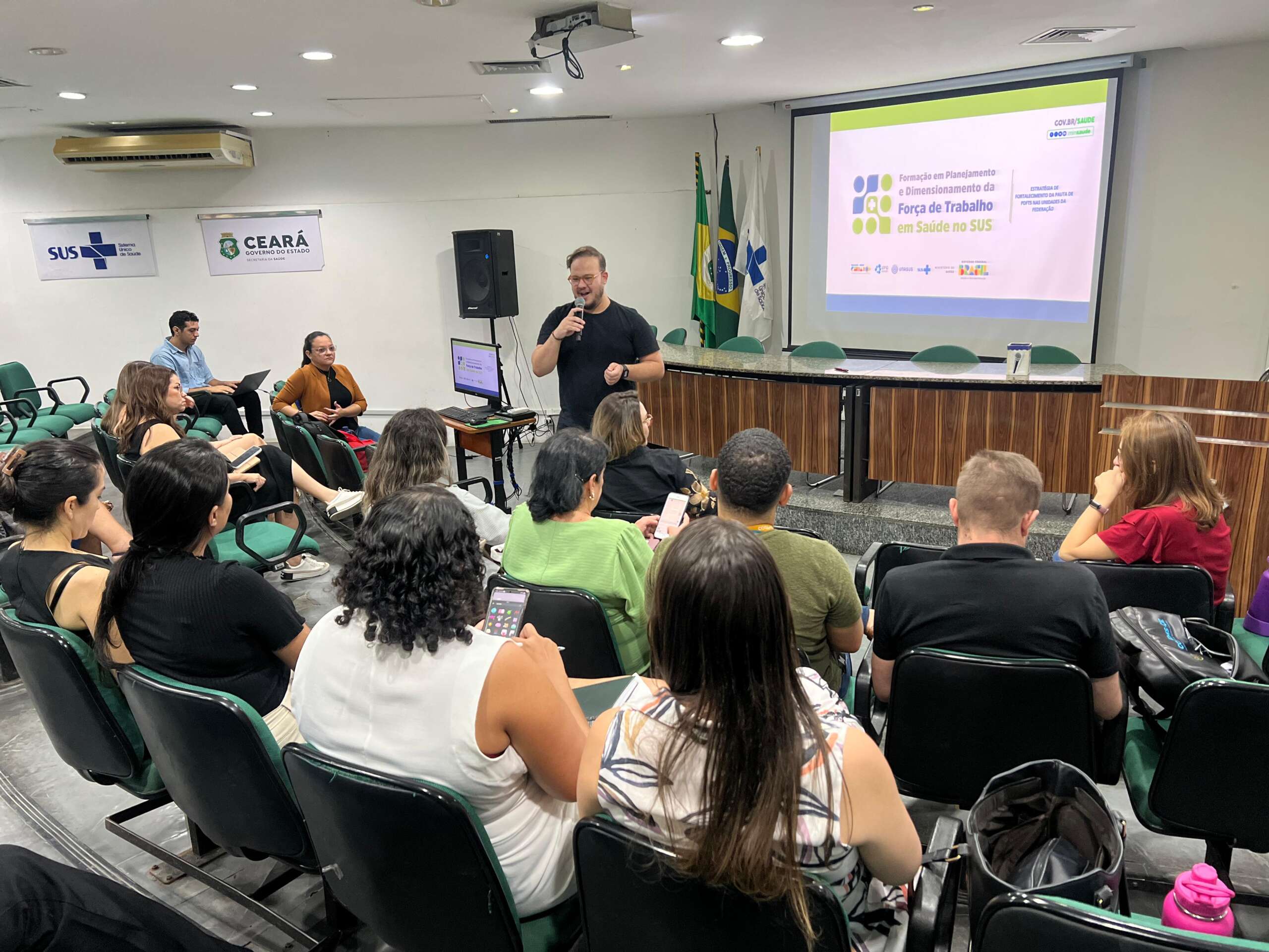 Ceará participa de projeto para mapear força de trabalho no SUS; encontro reuniu multiplicadores nesta quinta (29)