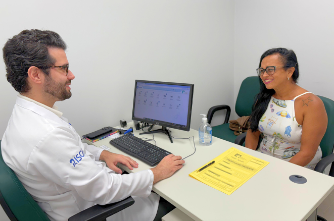 HUC tem acompanhamento especializado para pessoas transgênero; ambulatório Sertrans já realizou mais de 300 consultas até maio