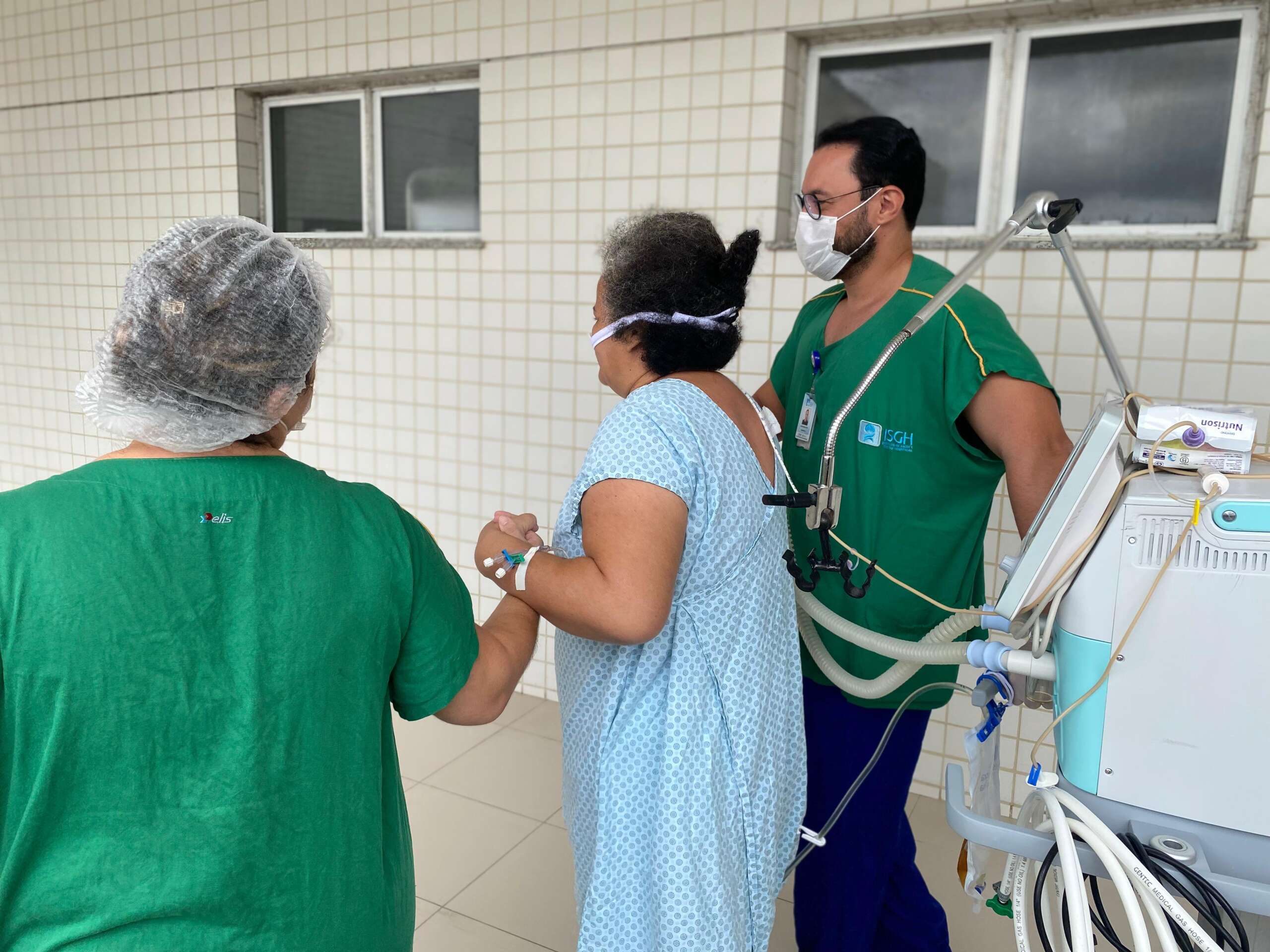 “Mobilização precoce” transforma cuidado de pacientes na UTI do Hospital Regional Norte