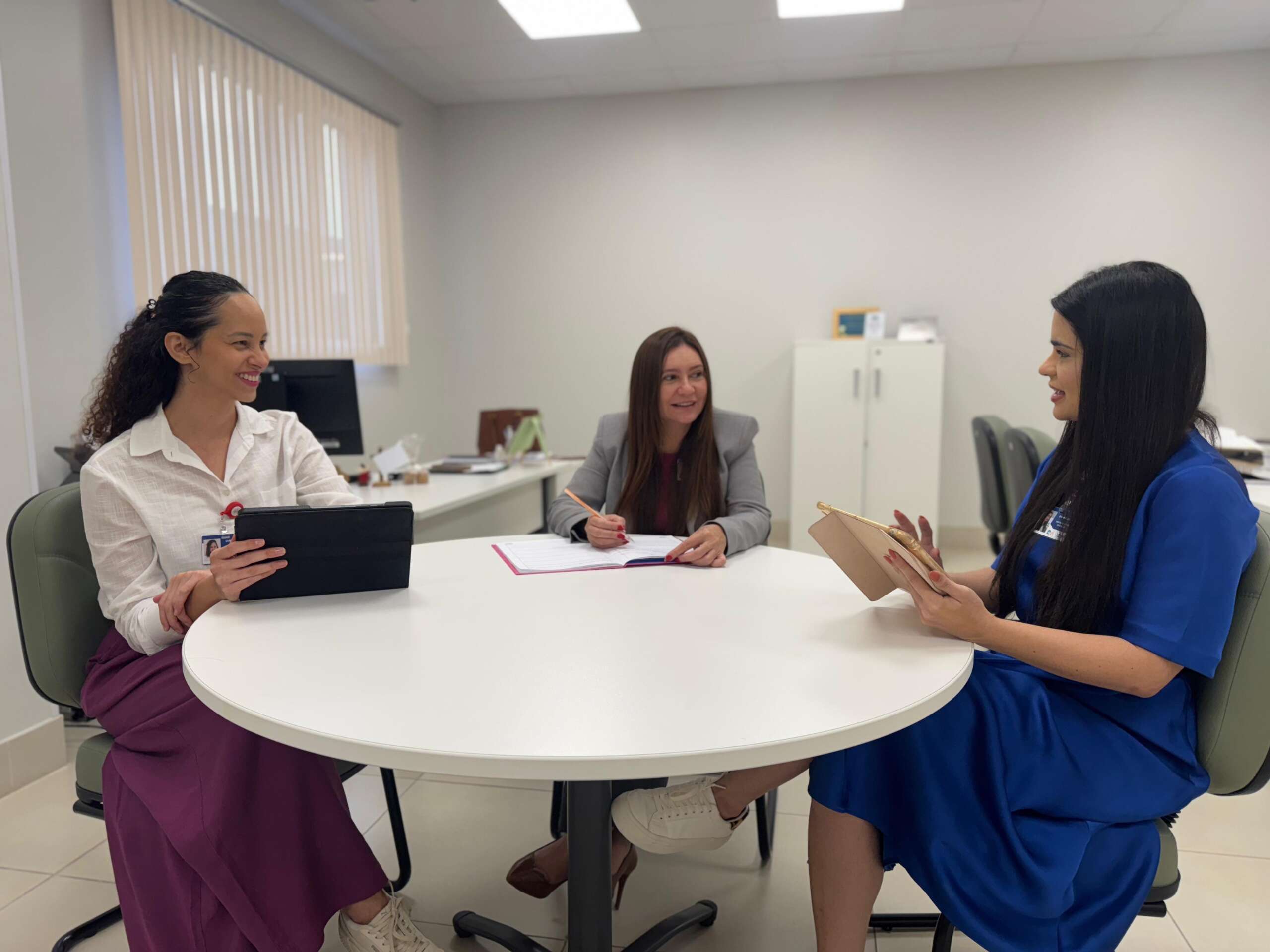 Direção do Hospital Regional Vale do Jaguaribe é composta 100% por mulheres que atuam para o bem-estar social da região