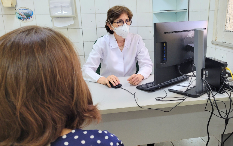 Conheça a trajetória de profissionais da Medicina na Rede Sesa que aliam cuidado, valores e propósito