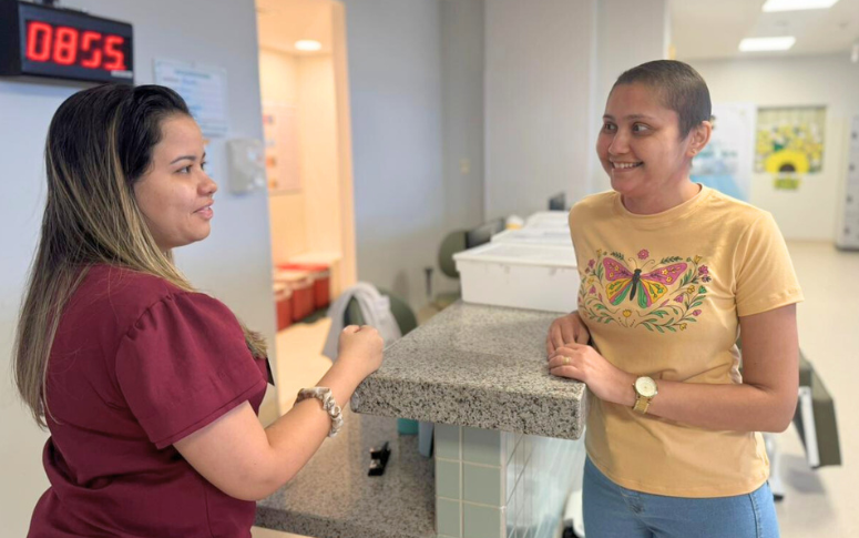 Esperança, apoio e segurança no tratamento são fundamentais na trajetória de quem tem câncer de mama; HRVJ é referência em oncologia para 20 municípios do interior