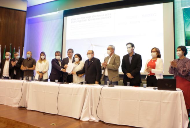 Secretário da Sedet participa de Encontro em Defesa das Energias Renováveis em Natal, Rio Grande do Norte   