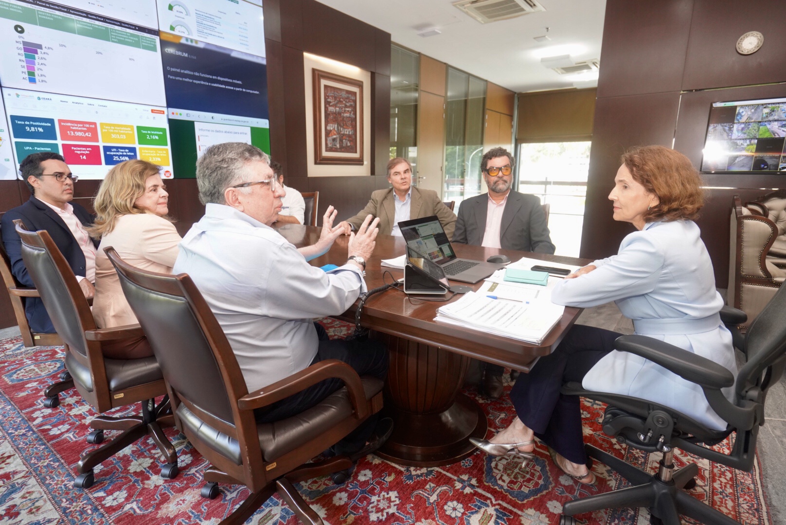 Diretoria da Supergasbras visita Complexo do Pecém e apresenta projeto de terminal de GLP para governadora Izolda Cela