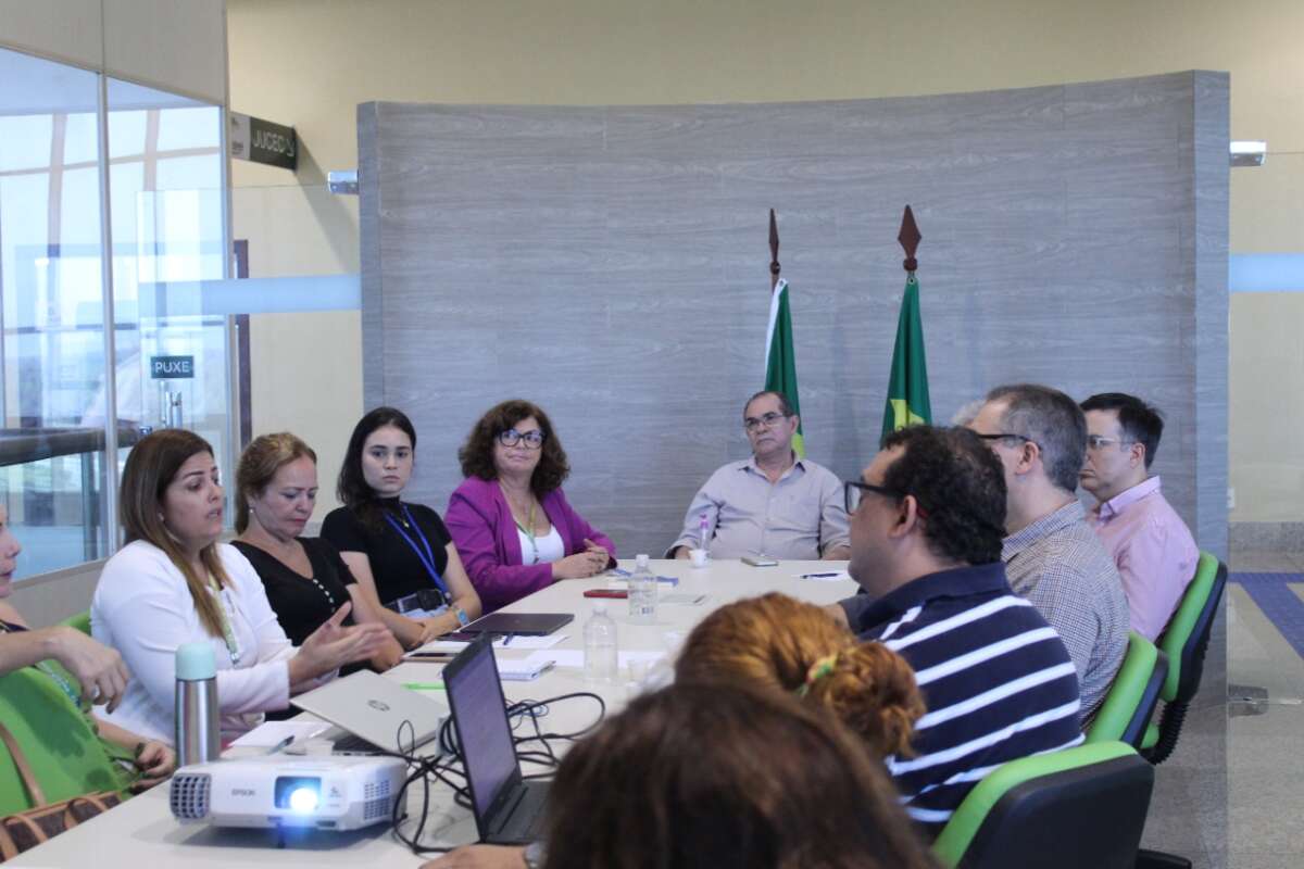 Ceará Credi realiza reunião de alinhamento de pesquisas de qualificação do programa