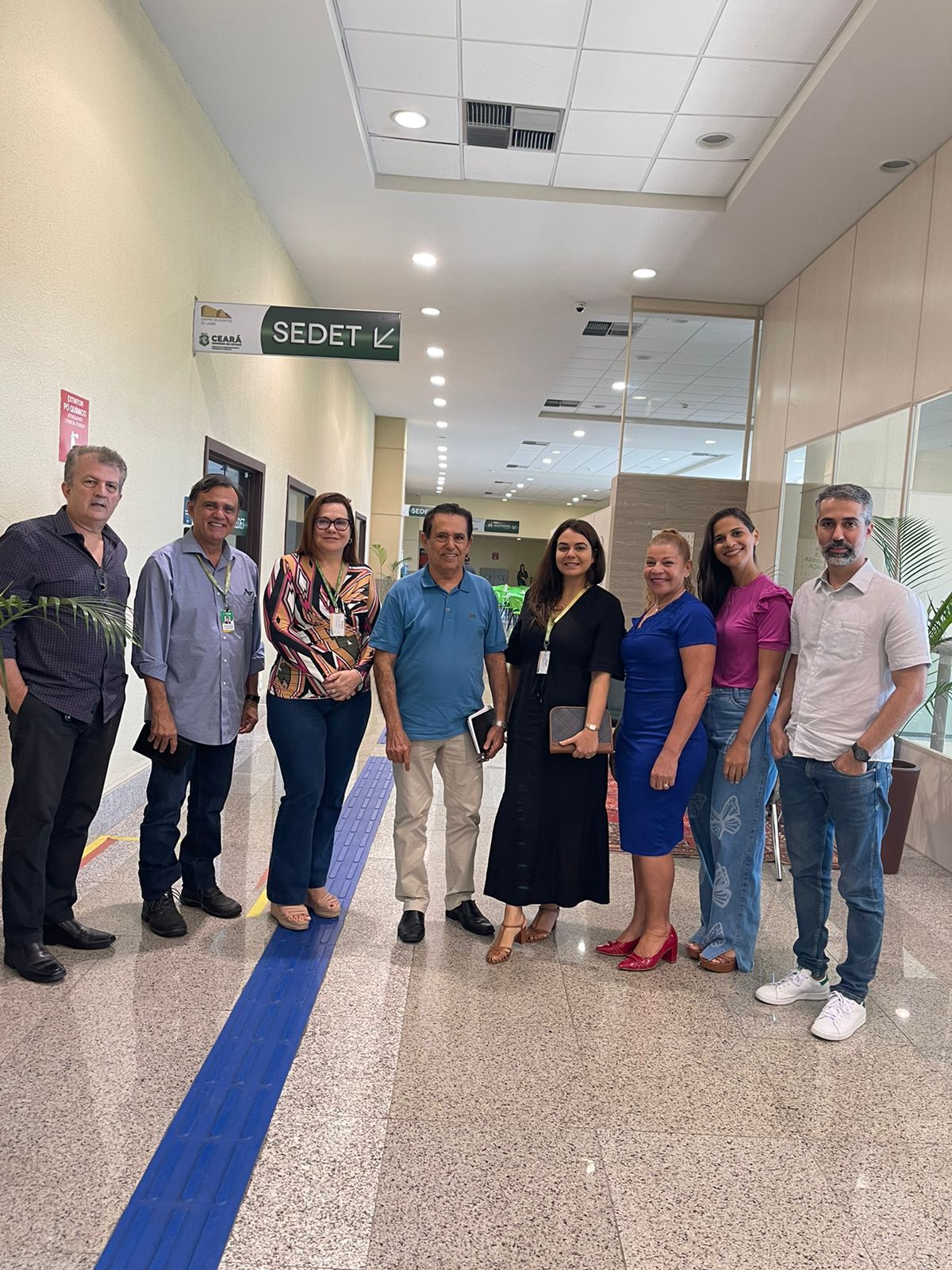 Representantes do setor moveleiro se reúnem com técnicos da Sedet