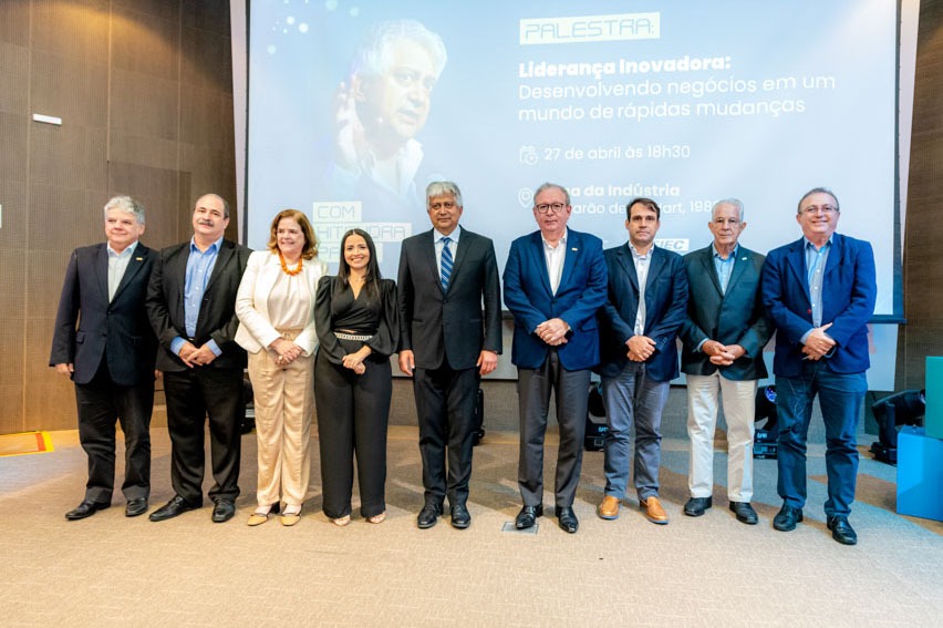 Salmito Filho (SDE) representou o governador Elmano de Freitas no lançamento da Escola de Gestão e Aceleração de Negócios do IEL Ceará