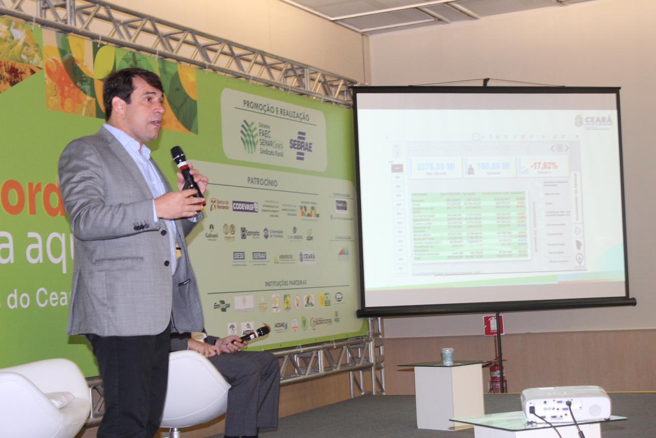 Secretário do Desenvolvimento Econômico do Ceará, Salmito Filho, profere palestra sobre o “Agronegócio e o desenvolvimento econômico do Ceará”, no PEC Nordeste