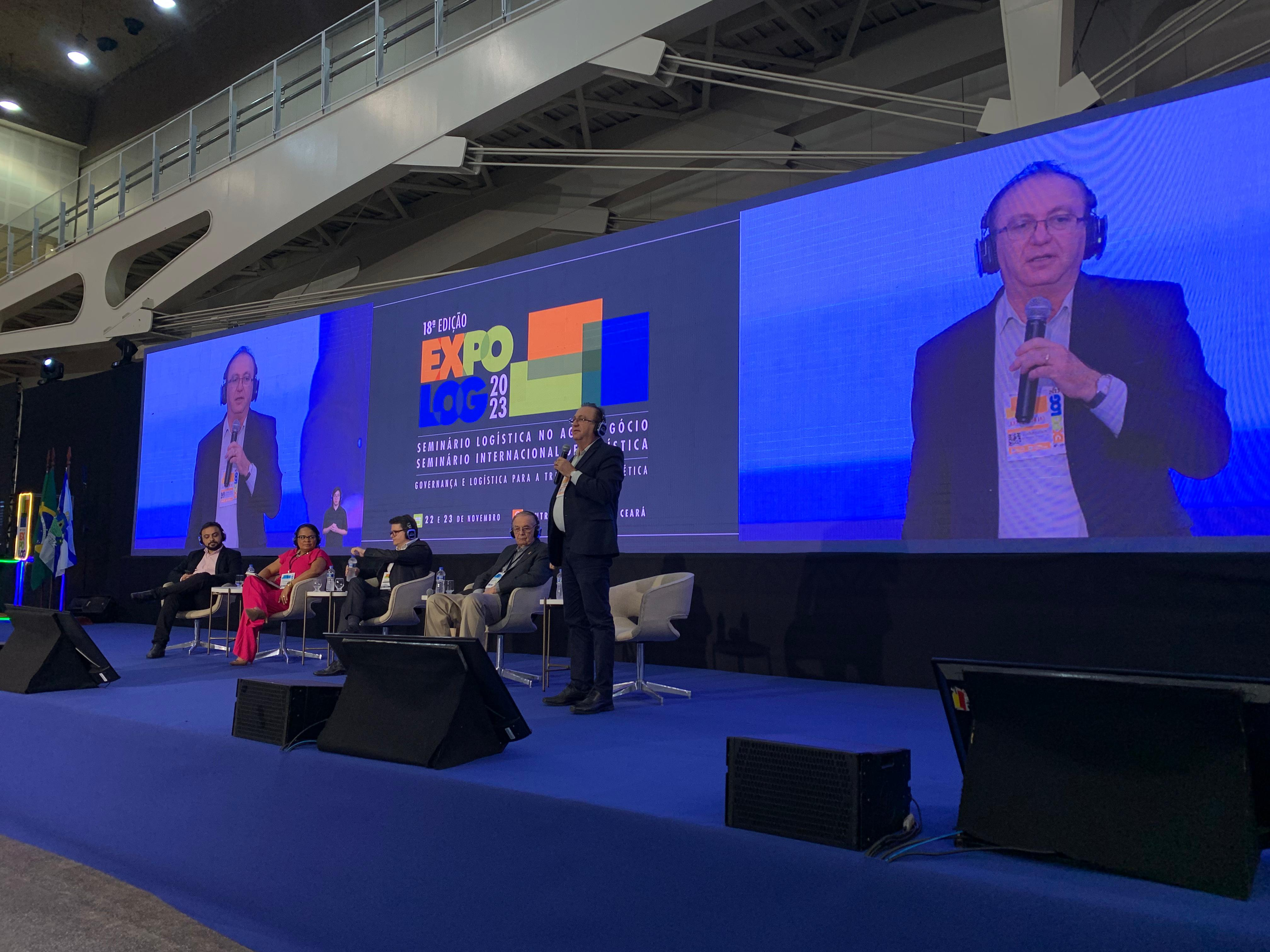 Secretário de Indústria destaca oportunidades e desafios para o setor durante Expolog