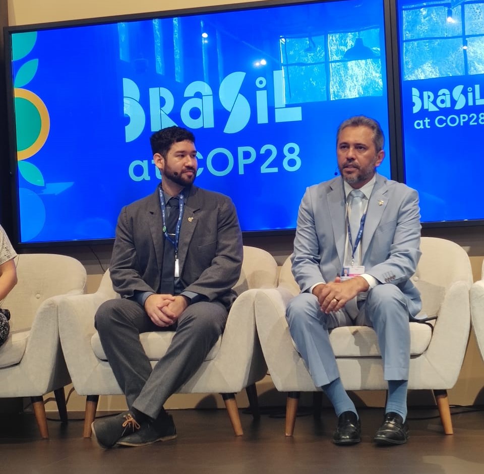 Em painéis na COP-28, governador Elmano destaca protagonismo cearense em transição energética