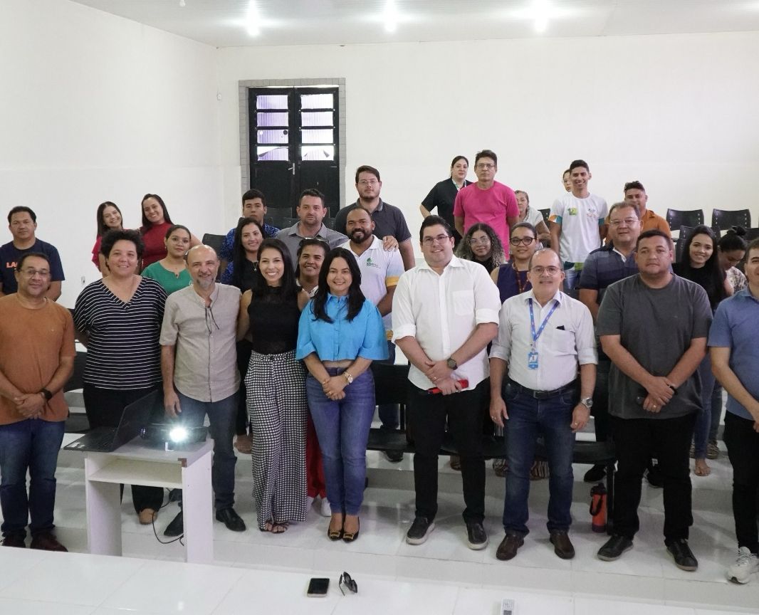 Acaraú adere ao Empresa Mais Simples e oferece registro de empresas em até 5 minutos
