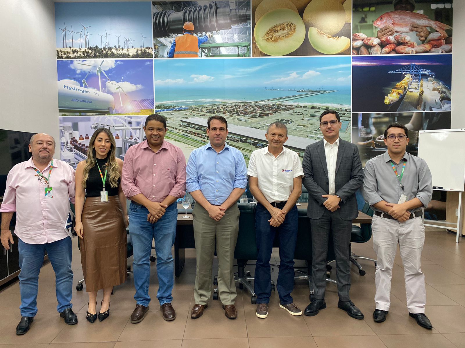 Secretaria do Desenvolvimento Econômico recebe rede varejista para discussão de novos projetos no Ceará