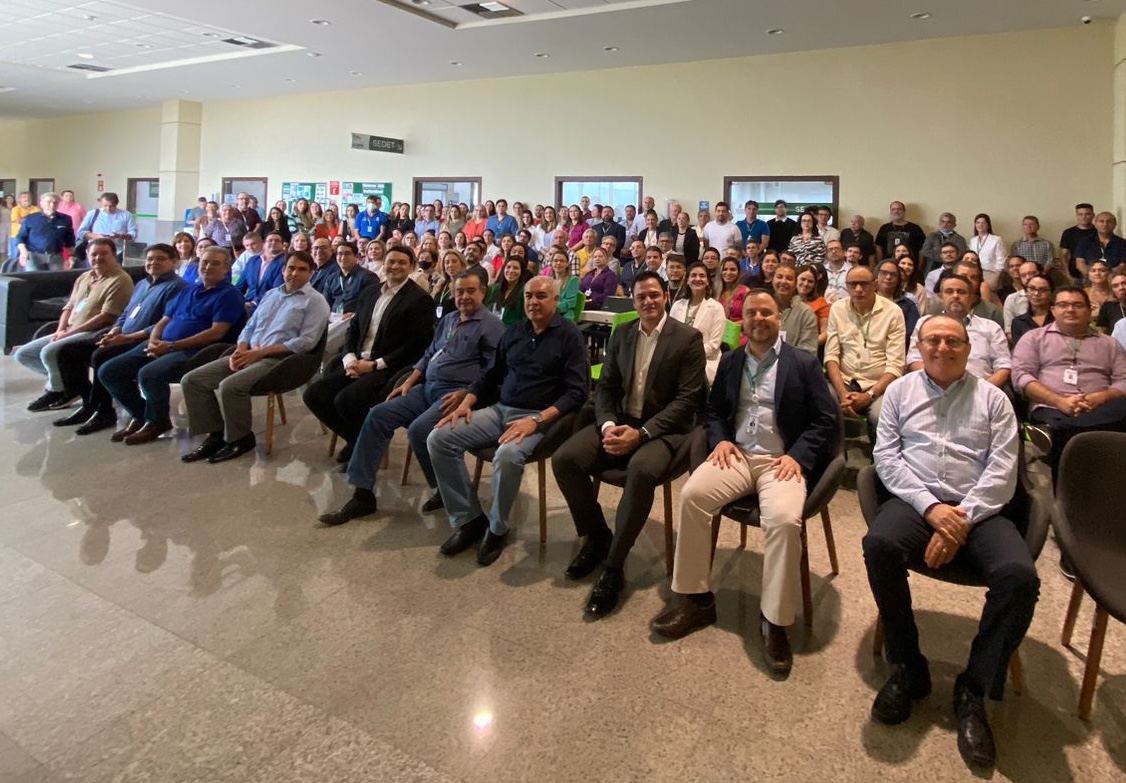 Secretaria do Desenvolvimento Econômico reúne servidores, colaboradores e parceiros para comemorar resultados e realizações na economia do Ceará